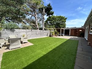 Photo 18- click for photo gallery